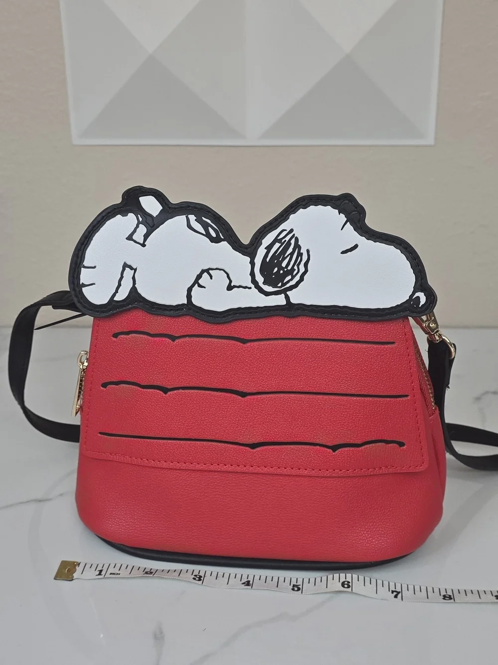 Peanuts Snoopy Sleeping on Doghouse Crossbody Bag | Red & Black Novelty Purse